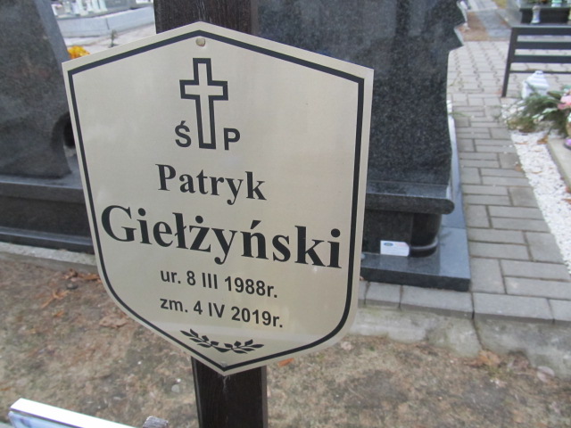 Patryk Giełżyński 1988 Zabrze Kończyce - Grobonet - Wyszukiwarka osób pochowanych